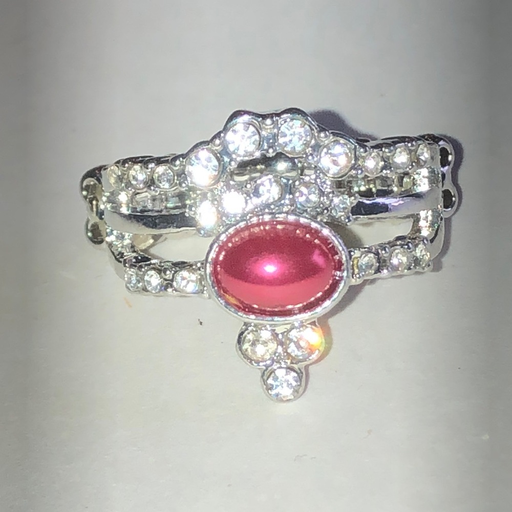 Silver Tone Ring with Pink Cabochon and Clear Rhinestones
